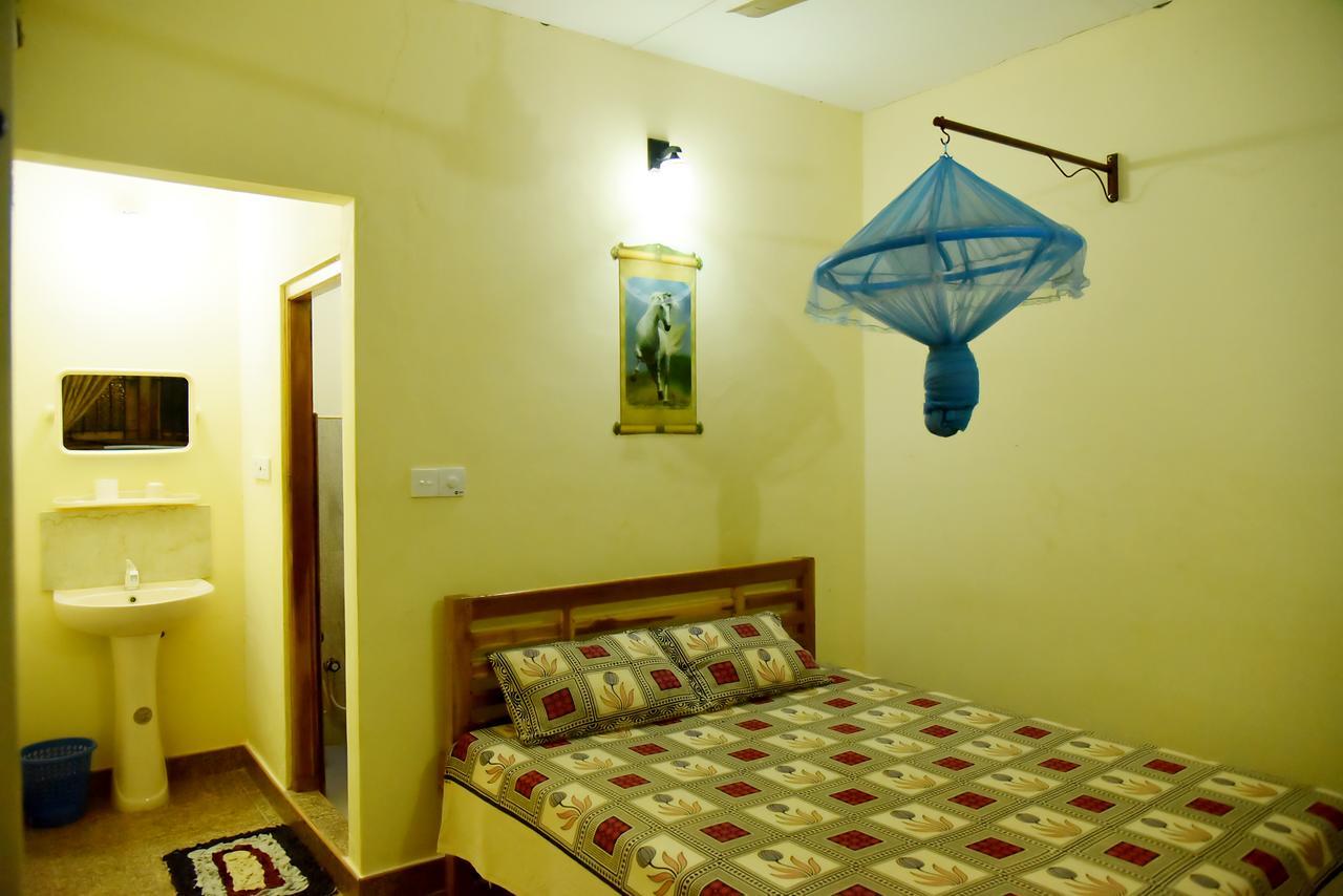 Naaval Beach Villa & Rooms Batticaloa Dış mekan fotoğraf